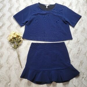 BCBGeneration Navy Combo Black Boxy Top Size M/L Ruffle Skirt Size 10 Set